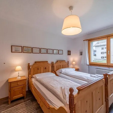 Appartement Chesa La Giunfra - Celerina